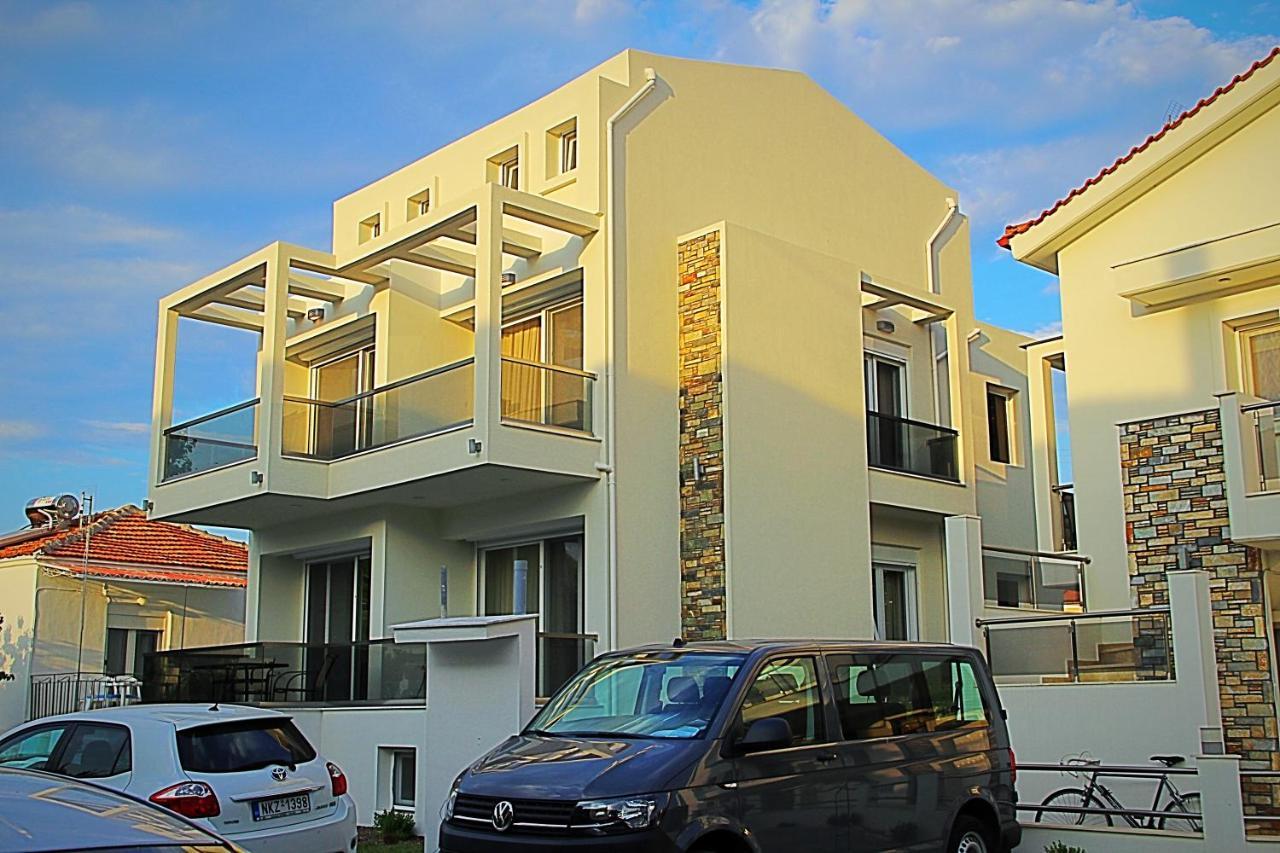 Sky Rays Luxury Apartments Никити Экстерьер фото