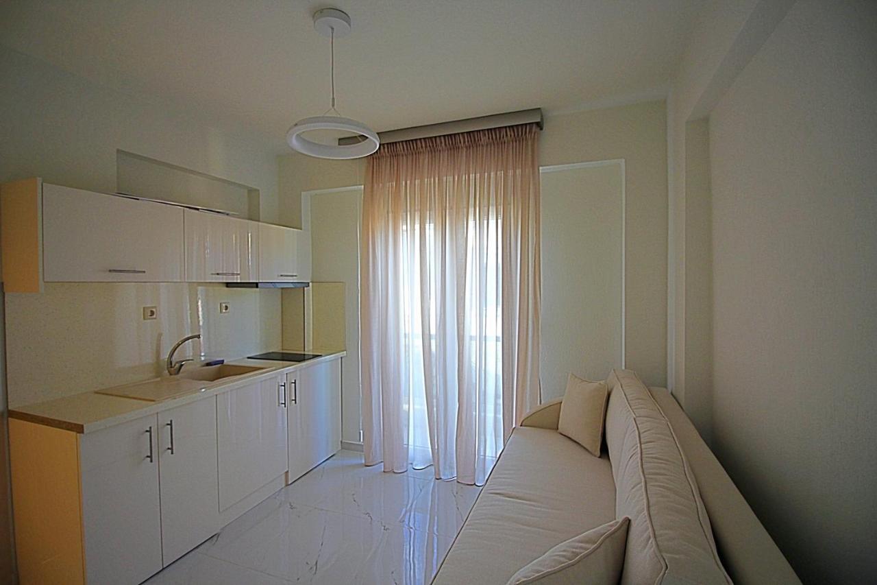 Sky Rays Luxury Apartments Никити Экстерьер фото
